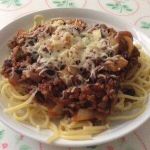 トマト缶で❤ミートソースのパスタ♪（ピーマン）